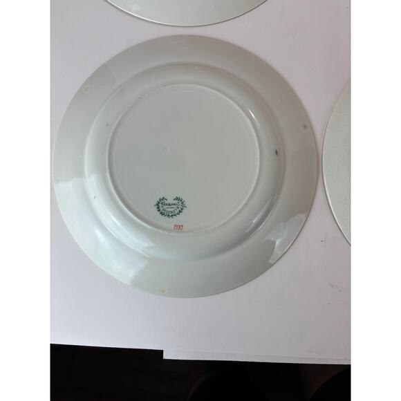 Set of 6 WH Grindley & Co "Marengo" Luncheon Plates – Ivory with Gold Trim - Picture 4 of 10